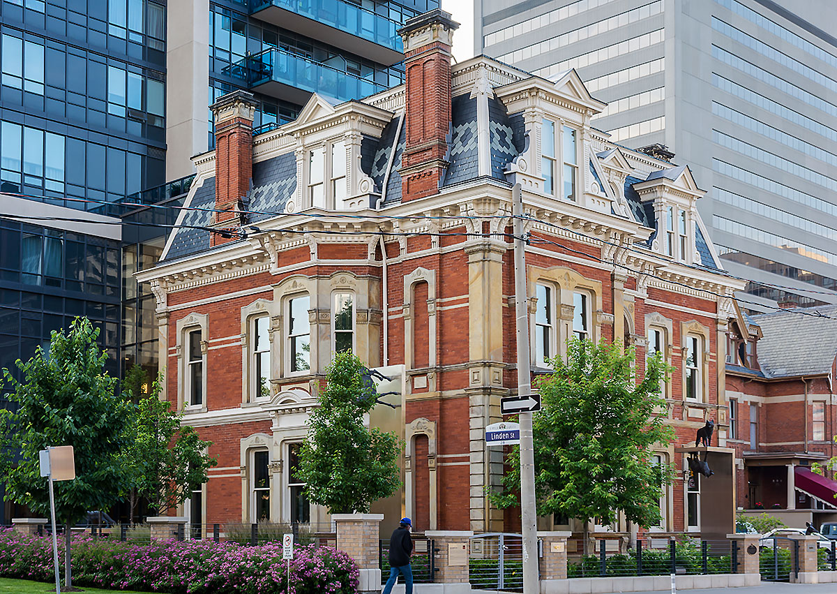 Victorian building on Sherbourne St. in Toronto